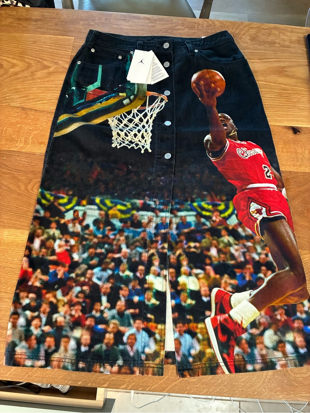 Nike Jordan iconic Dunk Graphic Print Button-Front Denim Skirt. Women’s M
